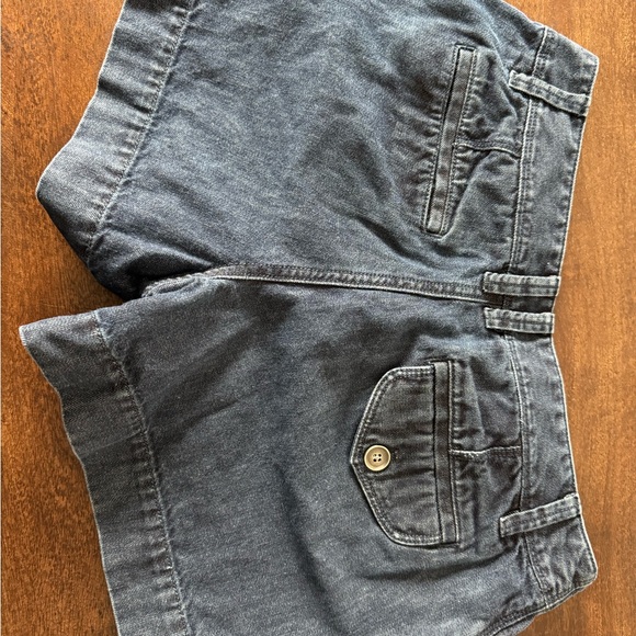 LOFT Women's Dark Gray Jean Shorts - Picture 7 of 7